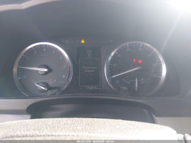 5TDKKRFH8ES033580 Toyota Highlander Xle V6