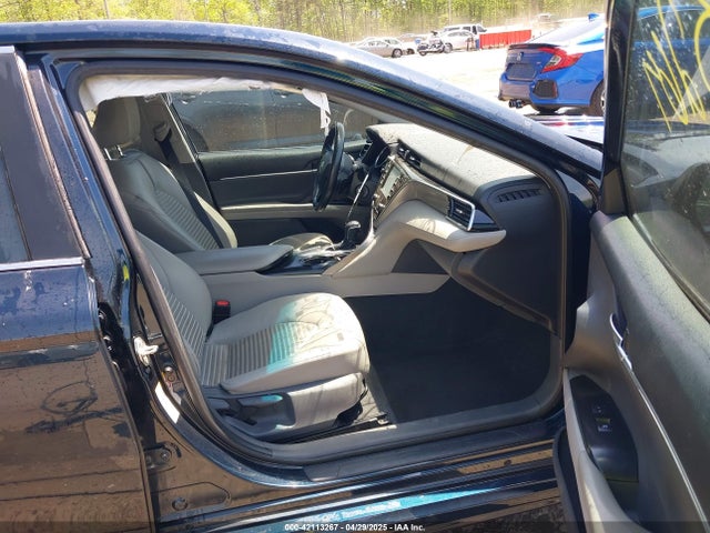 4T1B11HK2JU518506 Toyota CAMRY SE