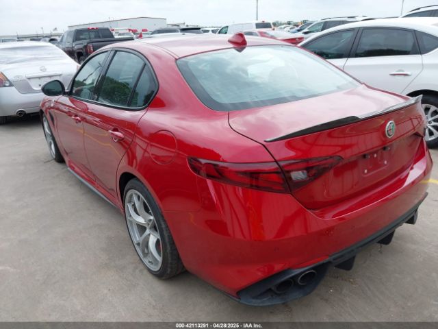 ZARFAEAV1H7519131 Alfa Romeo Giulia Quadrifoglio Rwd
