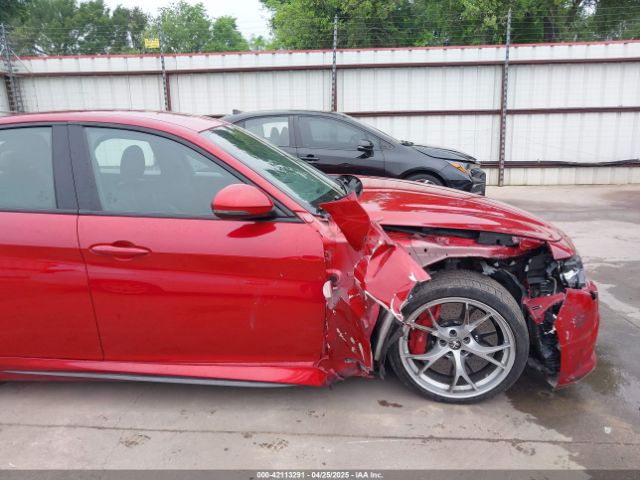 ZARFAEAV1H7519131 Alfa Romeo Giulia Quadrifoglio Rwd