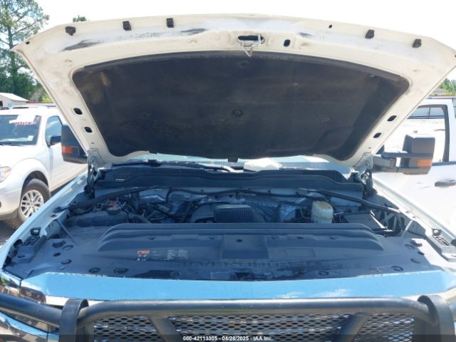 1GC1KUEG8JF211277 Chevrolet Silverado 2500hd Wt
