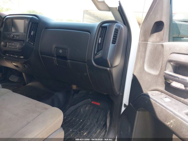 1GC1KUEG8JF211277 Chevrolet Silverado 2500hd Wt