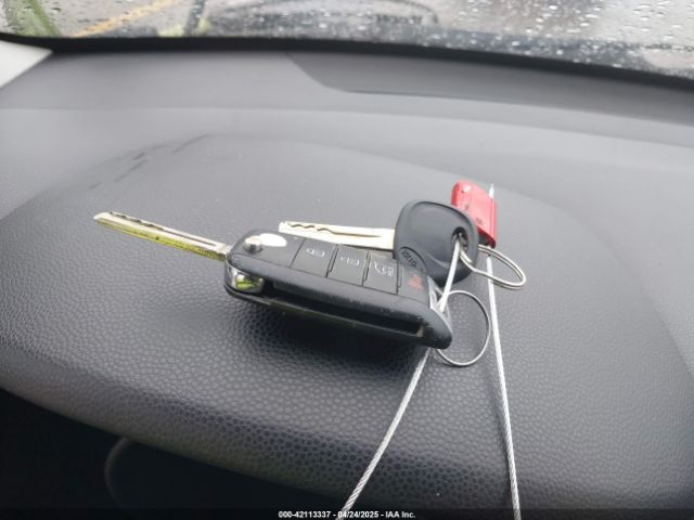 KNDJP3A58F7778672 KIA SOUL +