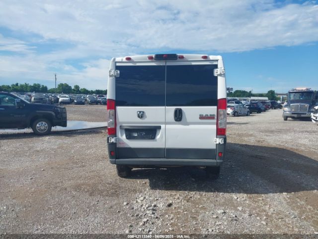 3C6TRVAG5JE117326 RAM Promaster 1500 Low Roof 136 Wb