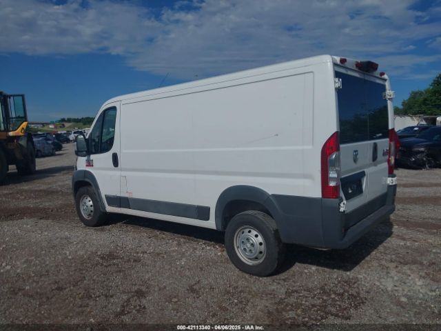 3C6TRVAG5JE117326 RAM Promaster 1500 Low Roof 136 Wb