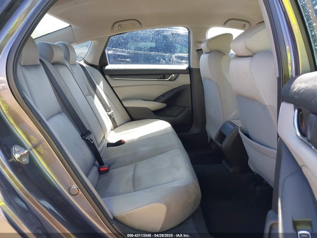 1HGCV1F18KA069005 Honda ACCORD LX