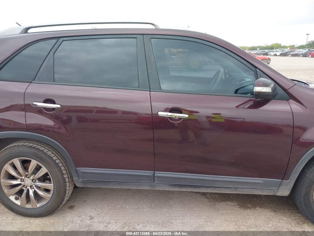 42113365 :رقم المزاد ، 5XYKU4A24BG052376 vin ، 2011 Kia Sorento Ex V6 مزاد بيع