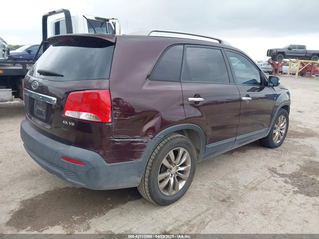 42113365 :رقم المزاد ، 5XYKU4A24BG052376 vin ، 2011 Kia Sorento Ex V6 مزاد بيع