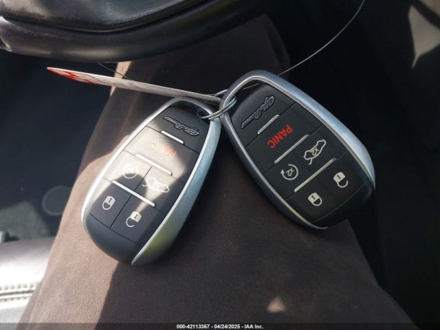 ZARFAECN0J7593160 Alfa Romeo GIULIA TI