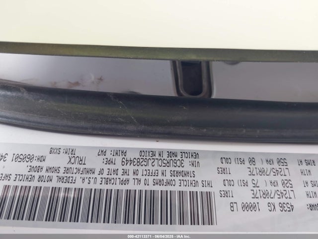 RAM 2018 2018 3C6UR5CL2JG283449 Image 8