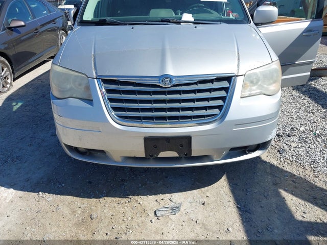 2009 Chrysler Town & Country Touring მანქანა იყიდება აუქციონზე, vin: 2A8HR54129R640389, აუქციონის ნომერი: 42113389