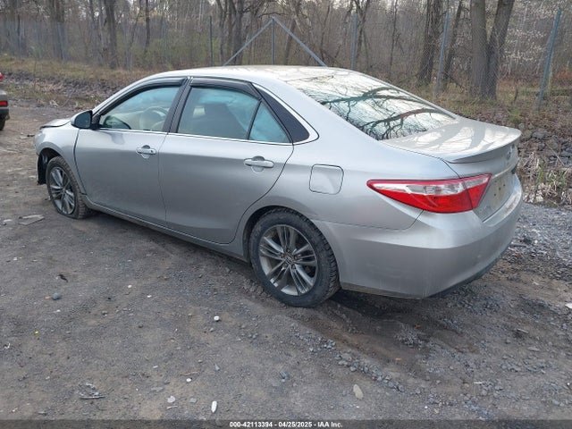 4T1BF1FK1HU615467 Toyota CAMRY SE