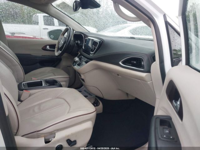 2C4RC1GG8JR107182 Chrysler Pacifica Limited