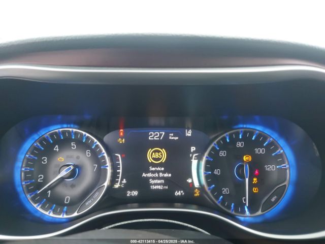 2C4RC1GG8JR107182 Chrysler Pacifica Limited