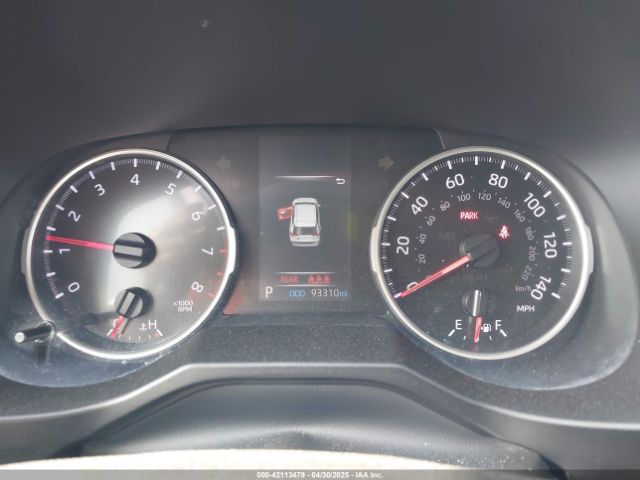 2T3H1RFVXKW055268 Toyota RAV4 LE
