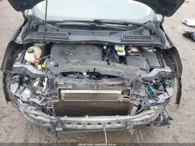 1FMCU0GD3JUA16127 Ford ESCAPE SE