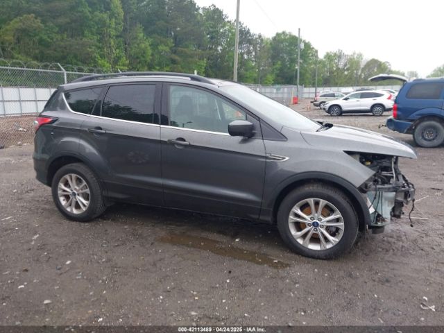 1FMCU0GD3JUA16127 Ford ESCAPE SE