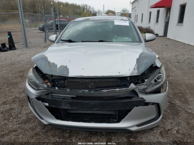 5NPD84LF2HH115408 Hyundai Elantra Limited