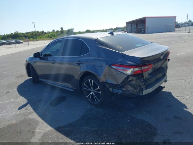 2019 TOYOTA CAMRY 4T1B11HK8KU695076 Photo 2