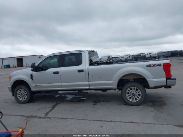 1FT7W2BT7HED12475 Ford F-250 Xlt