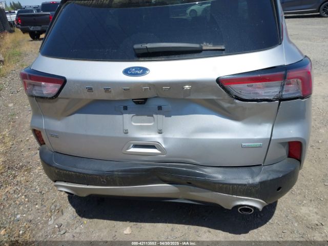 1FMCU0G68LUA82385 Ford ESCAPE SE