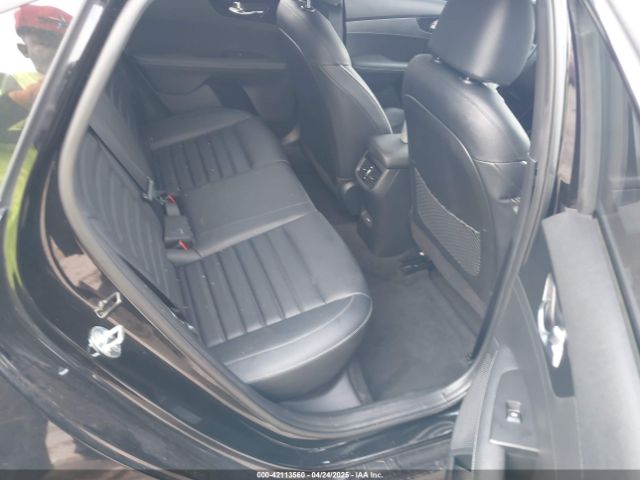 3KPF54AD8PE542078 KIA Forte Gt-line