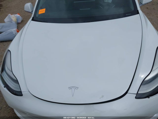5YJ3E1EA4JF035990 Tesla MODEL 3