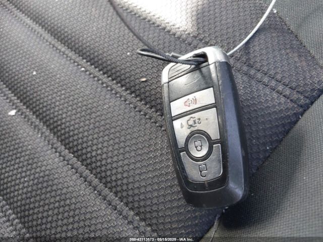 3FA6P0H75JR175844 Ford FUSION SE
