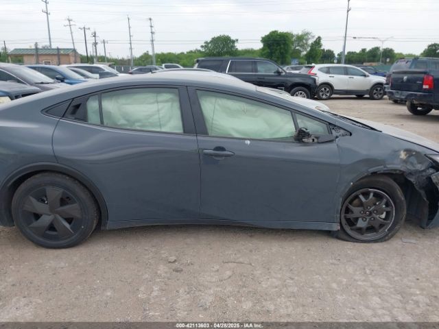 JTDACAAUXR3020786 Toyota Prius Le