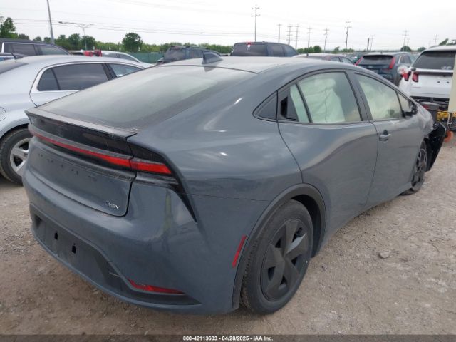 JTDACAAUXR3020786 Toyota Prius Le