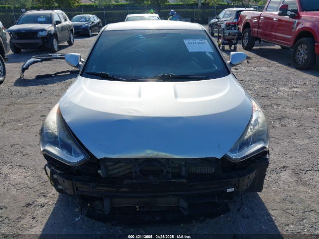 KMHTC6AE4GU303847 Hyundai Veloster Turbo