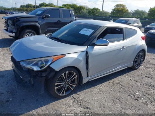 KMHTC6AE4GU303847 Hyundai Veloster Turbo
