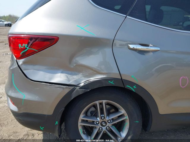 5NMZUDLB8HH001912 Hyundai Santa Fe Sport 2.4l