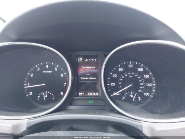 5NMZUDLB8HH001912 Hyundai Santa Fe Sport 2.4l