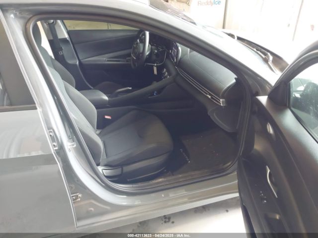 2022 HYUNDAI ELANTRA KMHLL4AG1NU368383 Photo 4