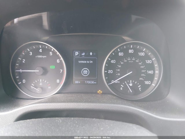 5NPD84LF3HH063643 Hyundai ELANTRA SE