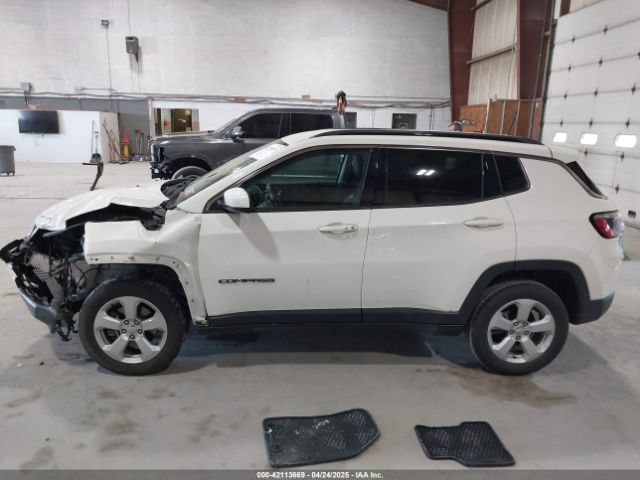 3C4NJDBB4LT132288 Jeep Compass Latitude 4x4