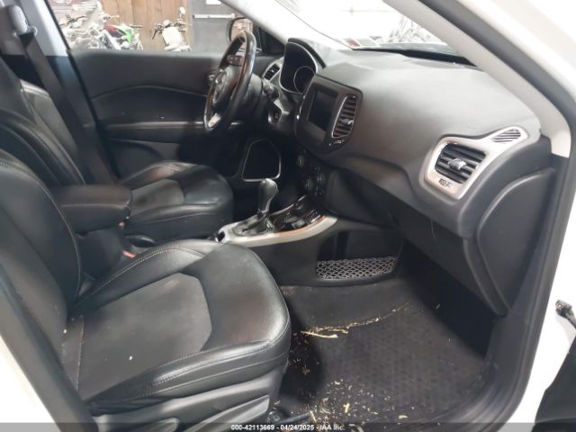 3C4NJDBB4LT132288 Jeep Compass Latitude 4x4