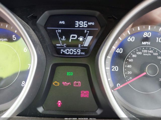 KMHDH4AE8EU048305 Hyundai ELANTRA SE