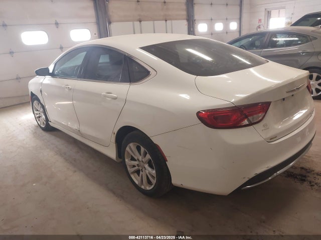 Chrysler 200 Limited 2015 1C3CCCAB2FN578266 Image 3