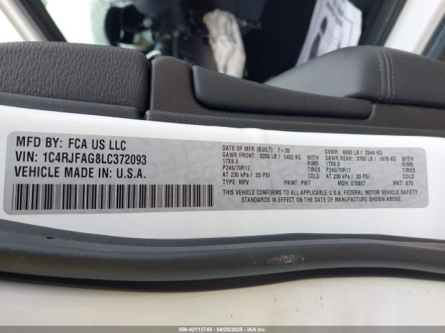 1C4RJFAG8LC372093 Jeep Grand Cherokee Laredo E 4x4
