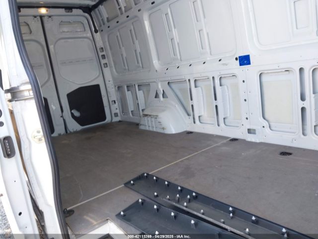 WD4FF1CD0KP185437 Mercedes-Benz Sprinter 2500 High Roof V6