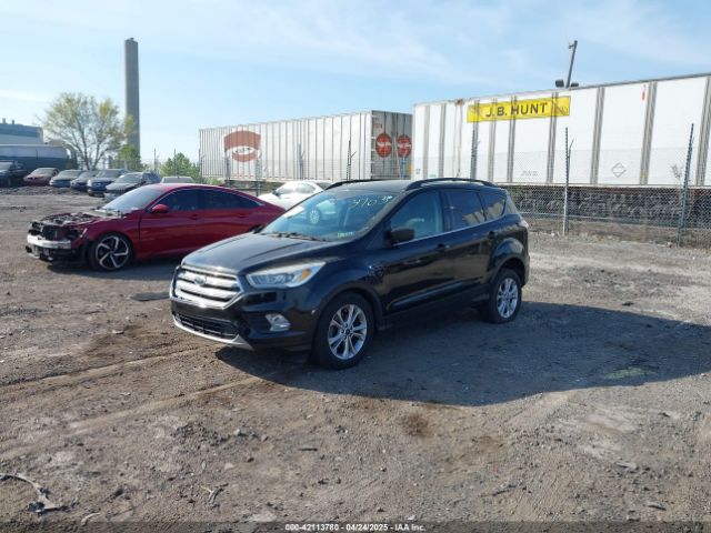1FMCU0HD4JUA93703 Ford ESCAPE SEL