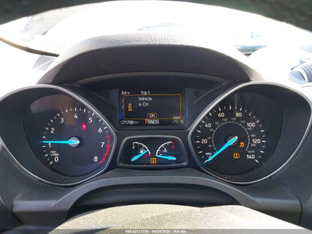 1FMCU0HD4JUA93703 Ford ESCAPE SEL