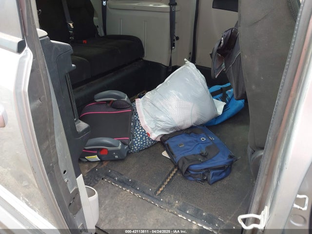 2C4RDGCG7GR275832 Dodge Grand Caravan Sxt