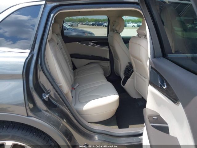 2LMPJ6K99KBL42848 Lincoln Nautilus Select