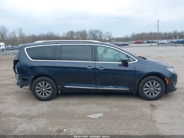 2C4RC1EGXKR708906 Chrysler Pacifica Touring L Plus