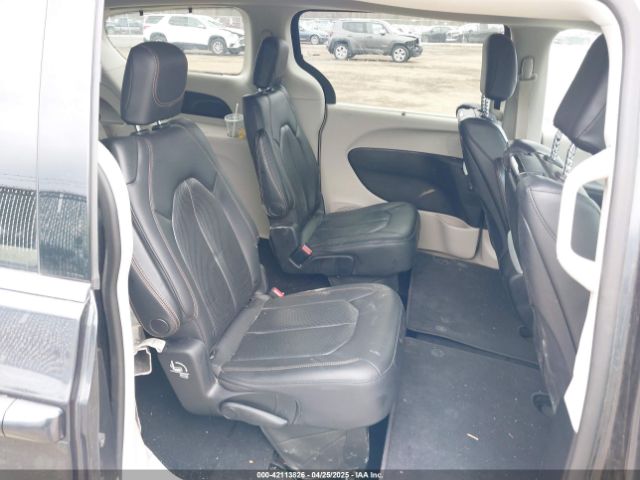 2C4RC1EGXKR708906 Chrysler Pacifica Touring L Plus