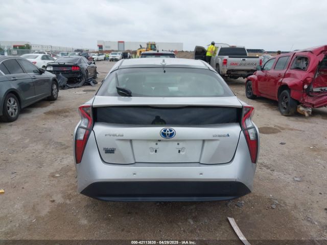 JTDKARFU1H3044393 Toyota Prius Four