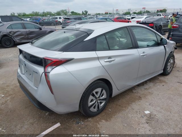 JTDKARFU1H3044393 Toyota Prius Four